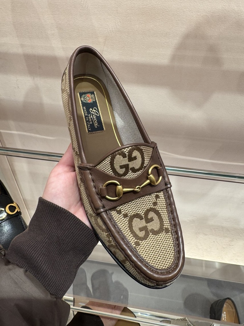 GUCCI Moccasins side view - Women's luxury Shoes