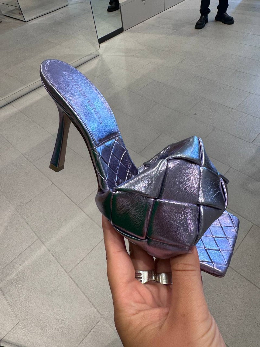 BOTTEGA VENETA Sandals front view - Women's luxury Shoes