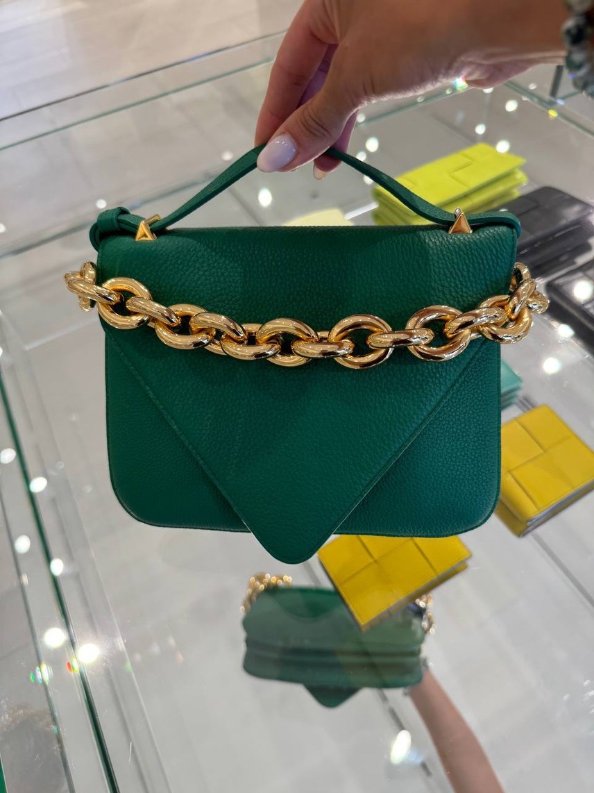 BOTTEGA VENETA Shoulder bags front view - Women's luxury Bags