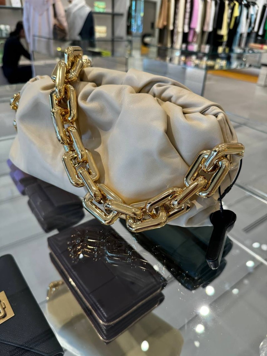 BOTTEGA VENETA Shoulder bags front view - Women's luxury Bags