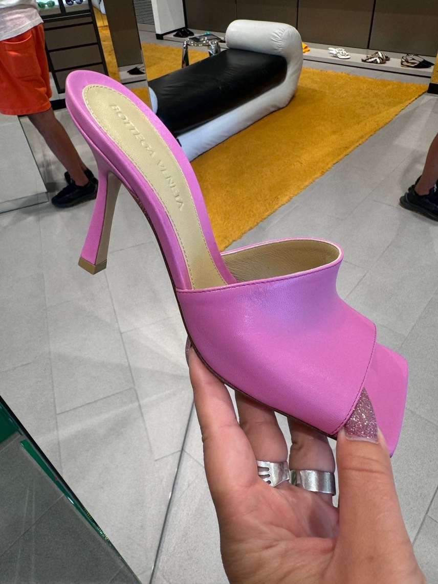 BOTTEGA VENETA Sandals front view - Women's luxury Shoes