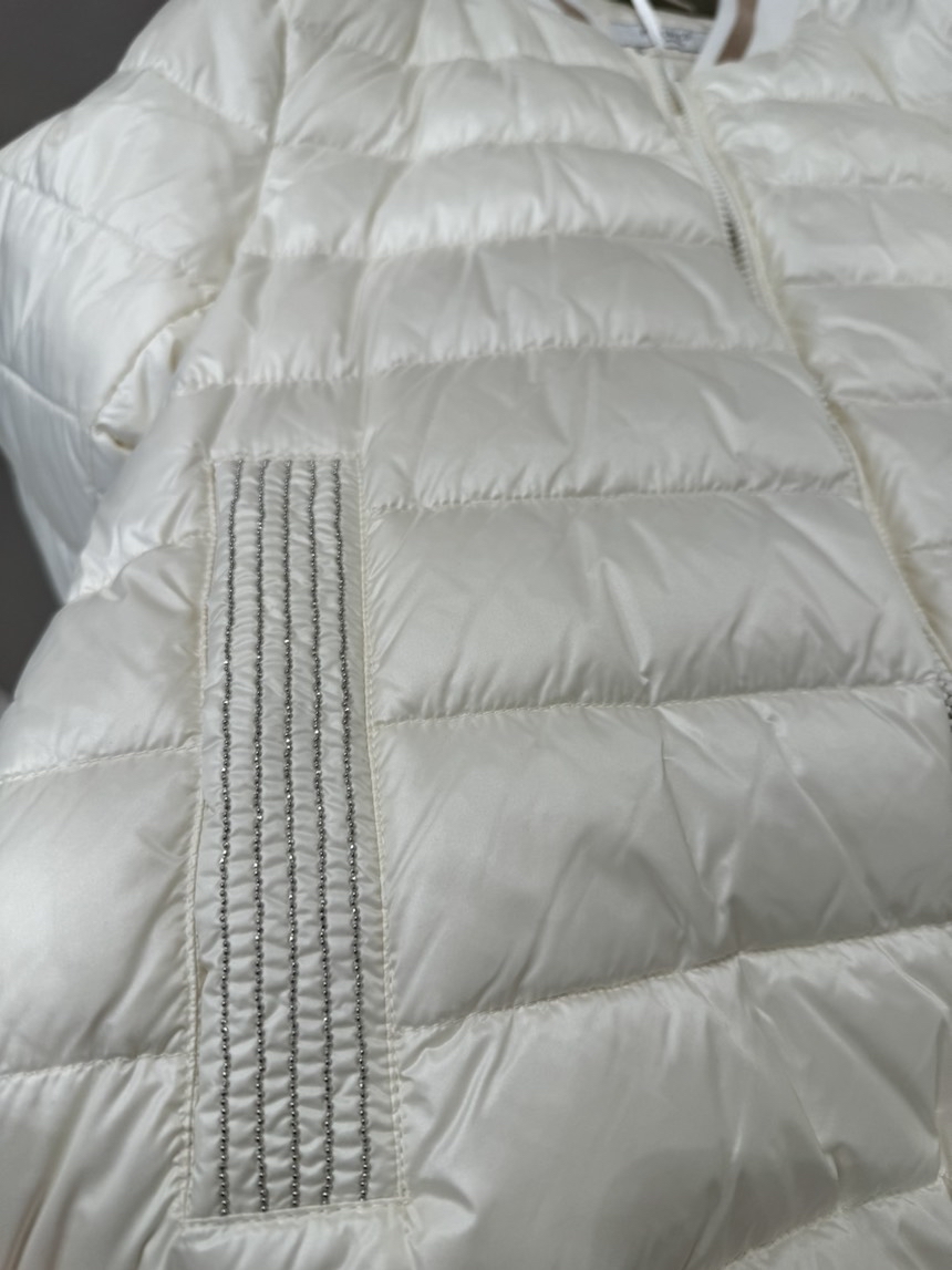 PESERICO Down jacket side view - Women's luxury Clothes