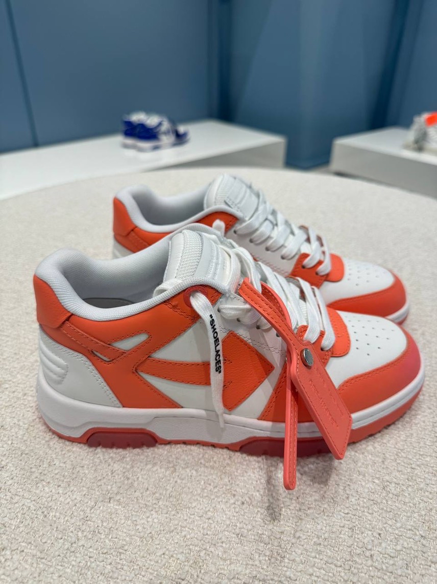 OFF-WHITE Sneakers front view - Women's luxury Shoes