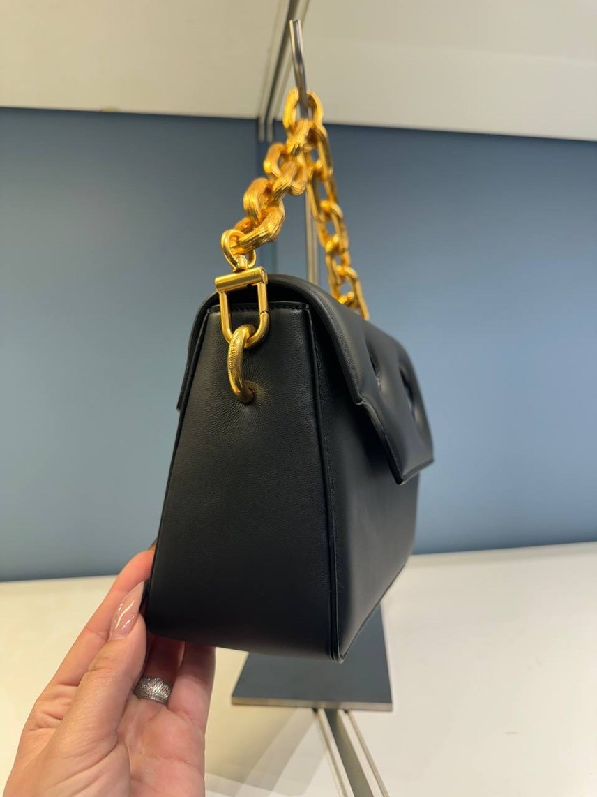 OFF-WHITE Crossbody bags side view - Women's luxury Bags