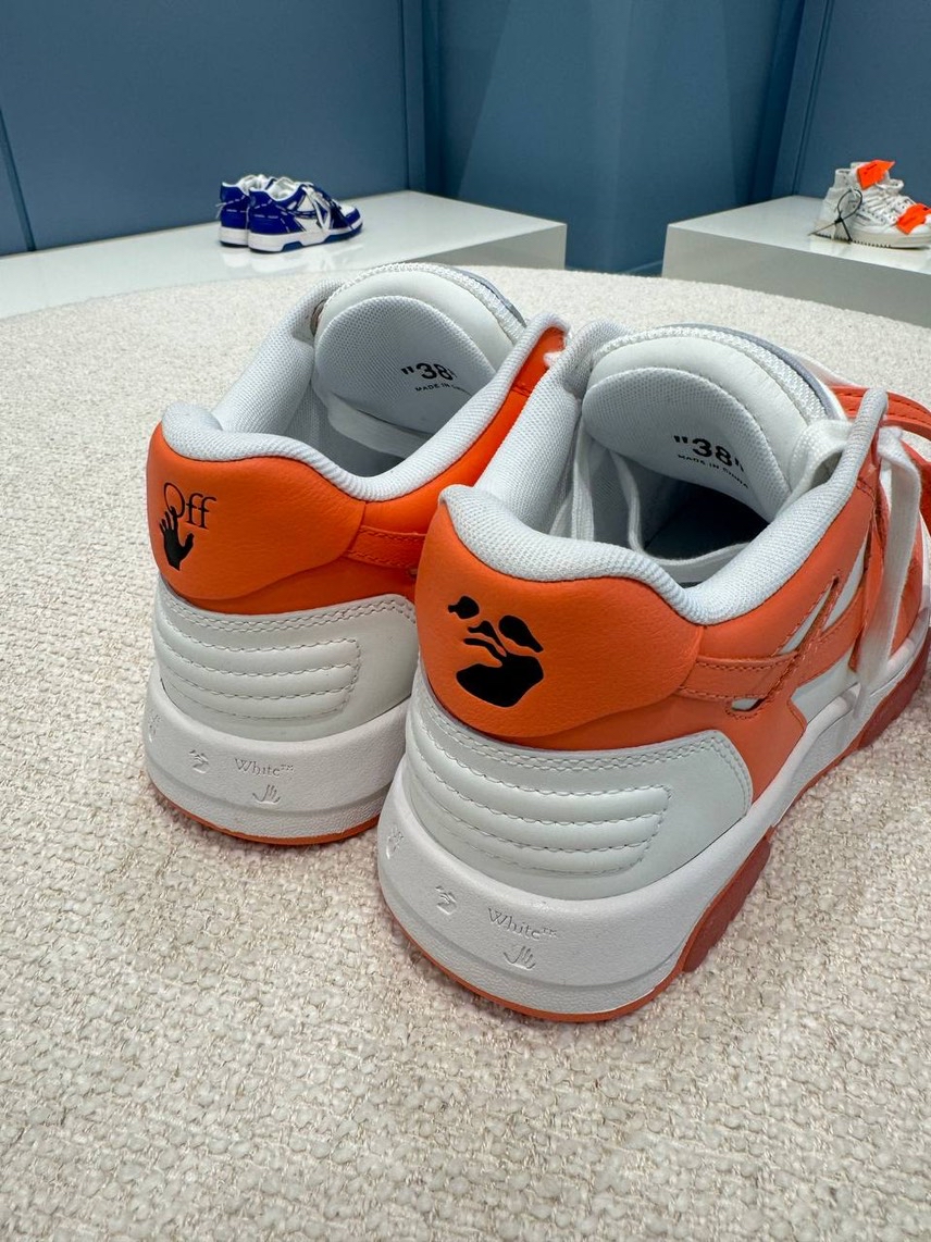 OFF-WHITE Sneakers side view - Women's luxury Shoes