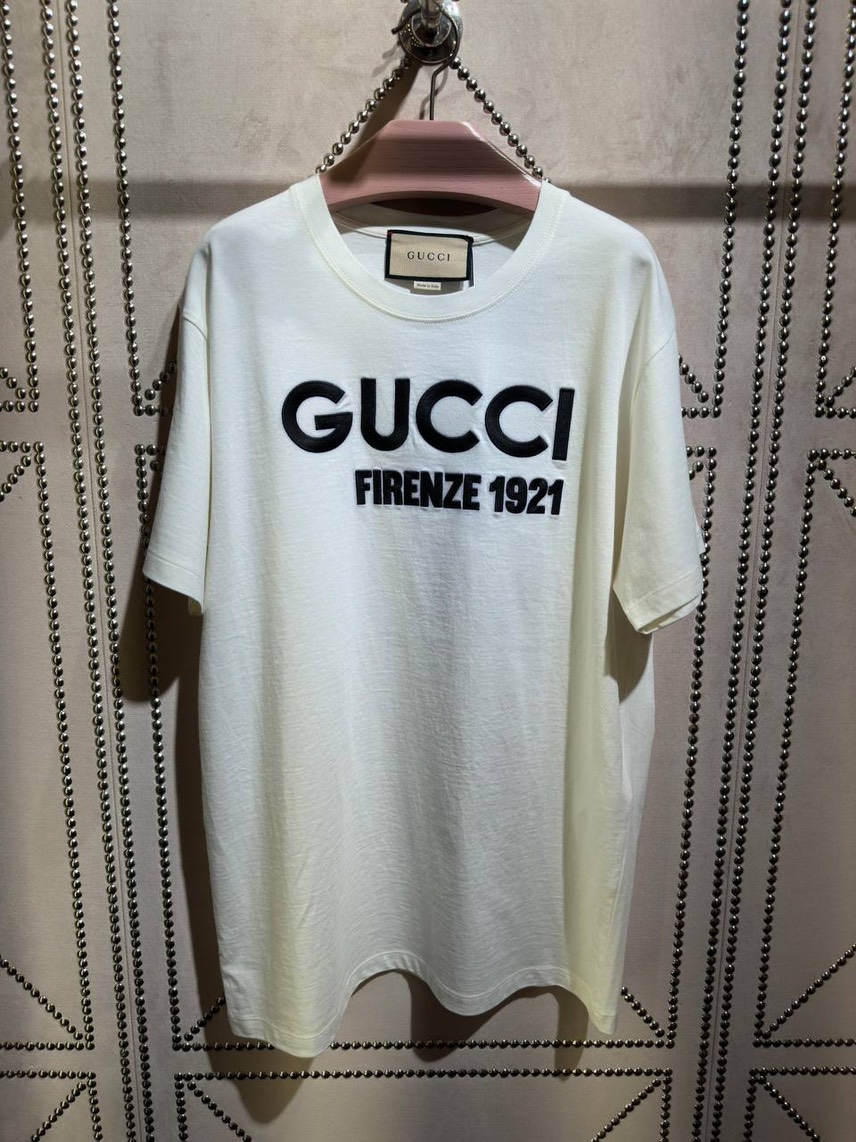 GUCCI T-shirt and Polo front view - Women's luxury Clothes