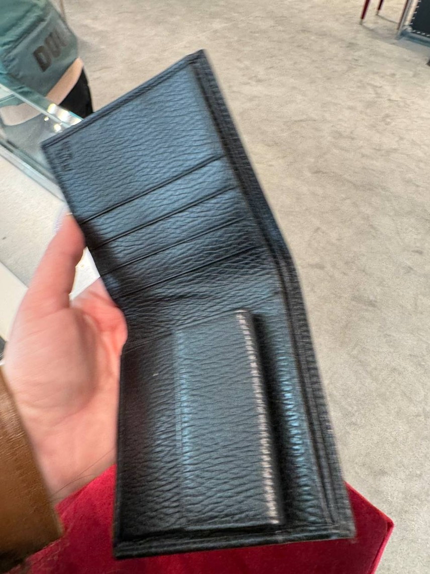 GUCCI Wallets and small leather goods side view - Men's luxury Accessories