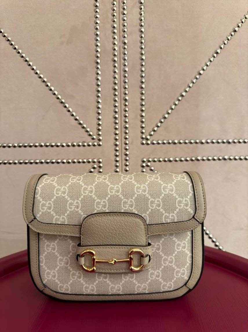 GUCCI Crossbody bags front view - Women's luxury Bags