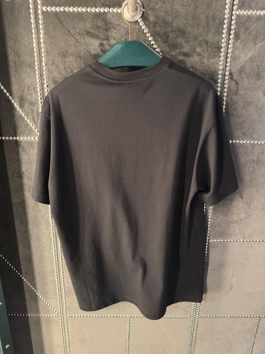 GUCCI T-shirt and Polo side view - Men's luxury Clothes