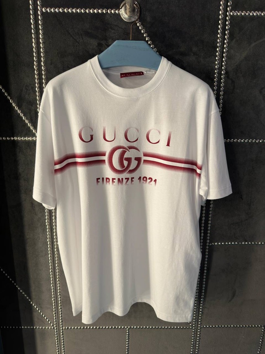 GUCCI T-shirt and Polo side view - Men's luxury Clothes