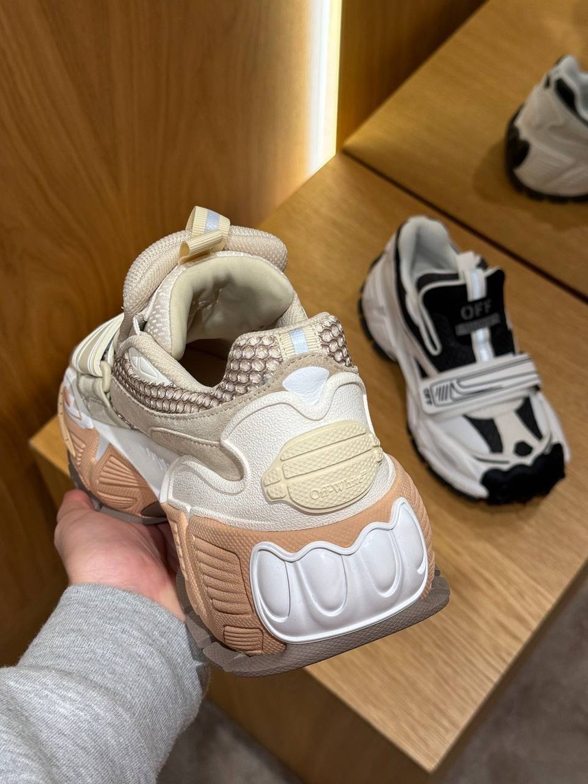 OFF-WHITE Sneakers side view - Women's luxury Shoes