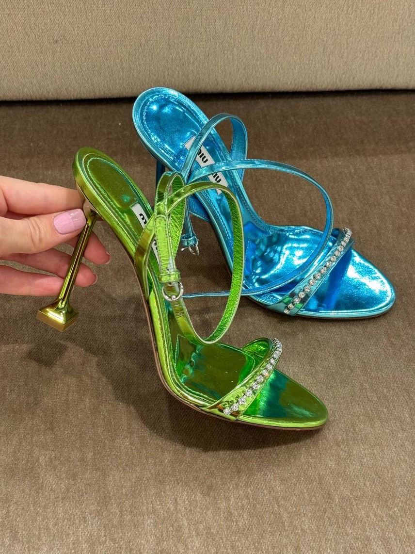 MIU MIU Sandals side view - Women's luxury Shoes