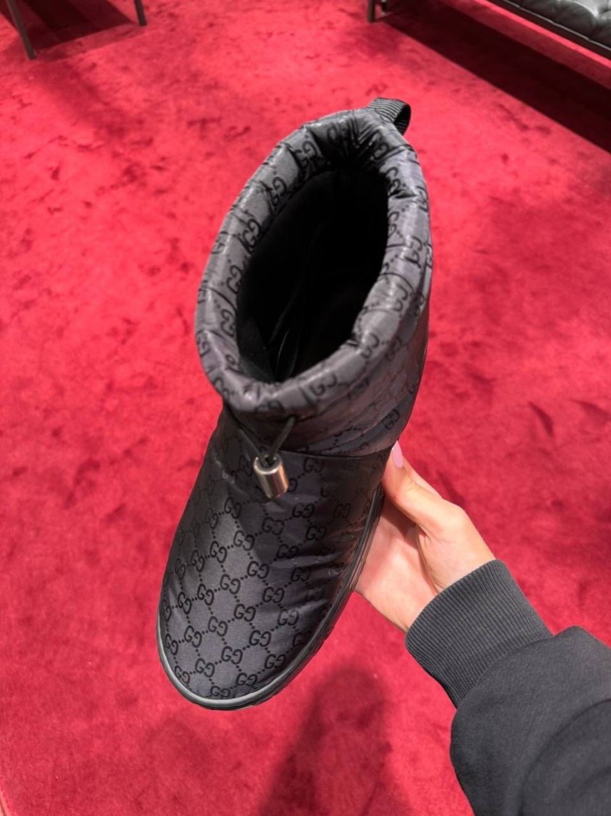 GUCCI Boots side view - Men's luxury Shoes