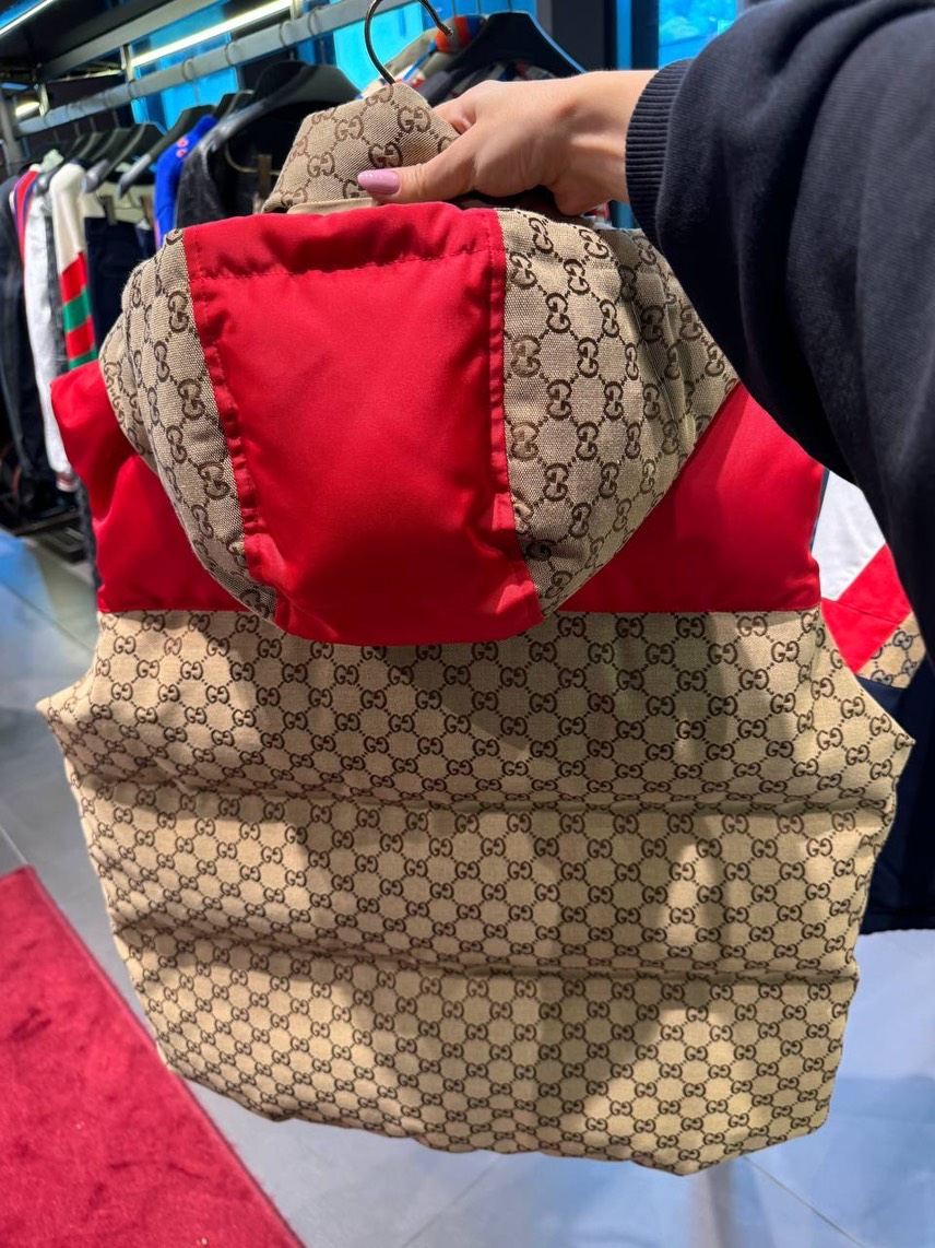 GUCCI Gilets side view - Men's luxury Clothes