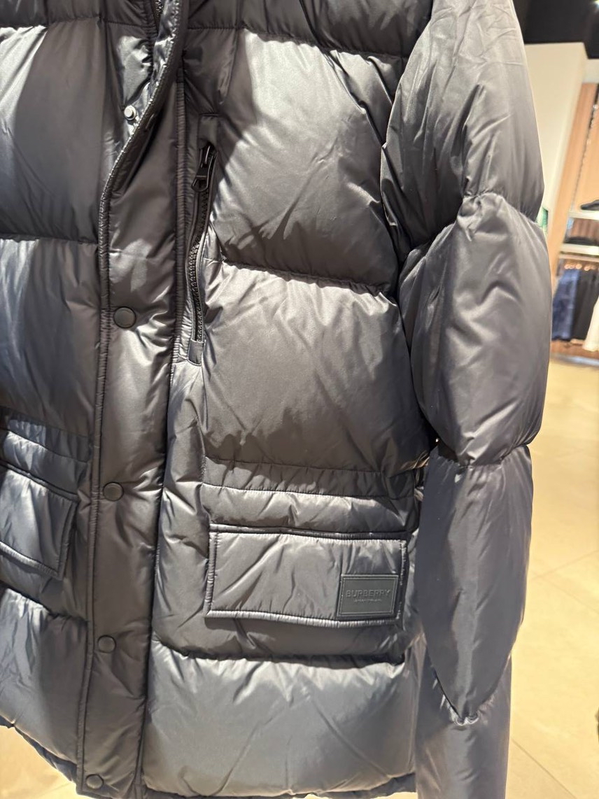 BURBERRY Down jacket side view - Men's luxury Clothes