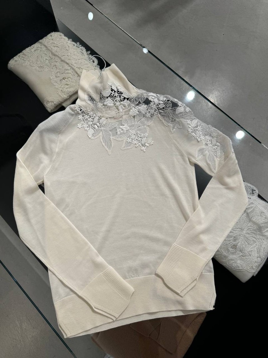 ERMANNO SCERVINO Knitwear front view - Women's luxury Clothes