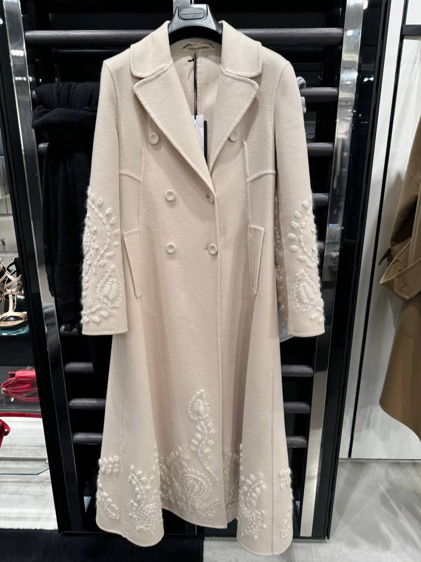 ERMANNO SCERVINO Coats front view - Women's luxury Clothes