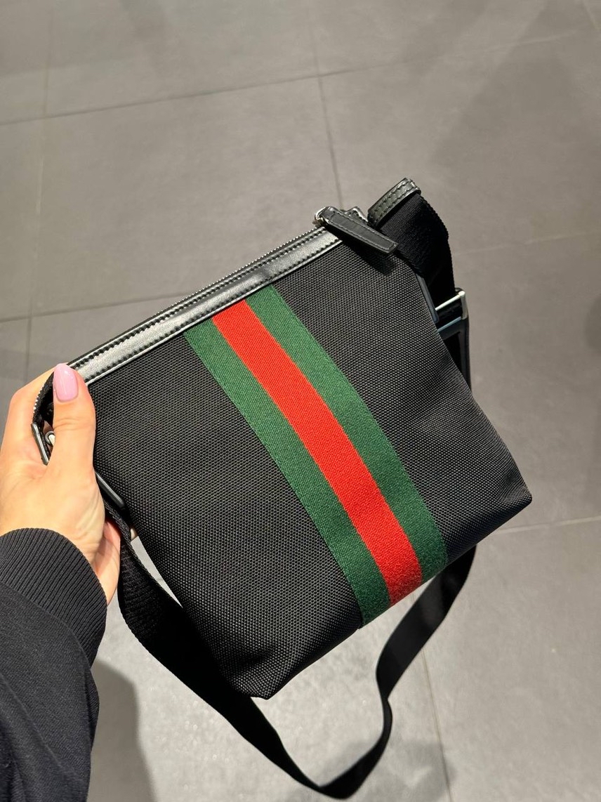 GUCCI Crossbody bags side view - Men's luxury Bags