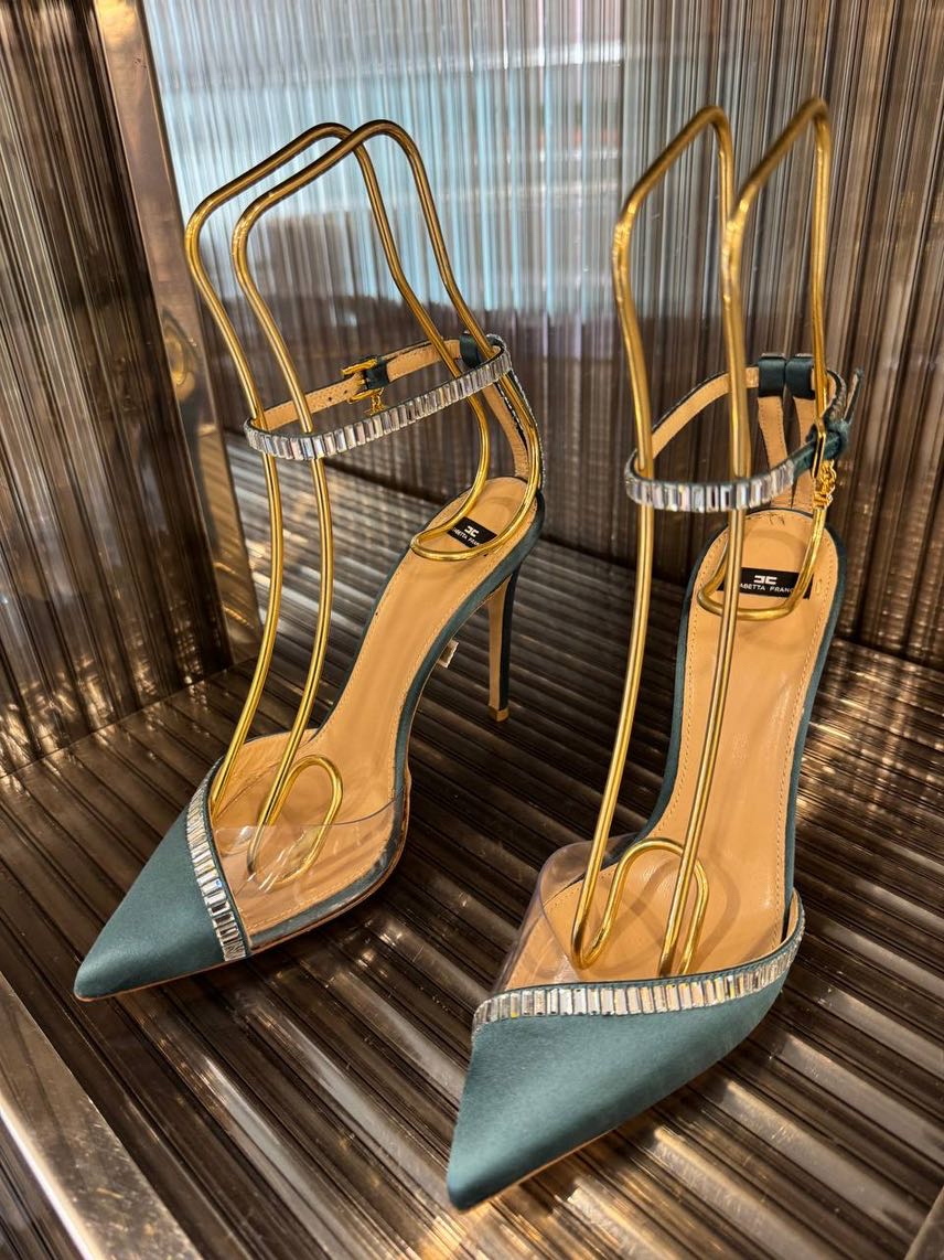 ELISABETTA FRANCHI Pumps side view - Women's luxury Shoes