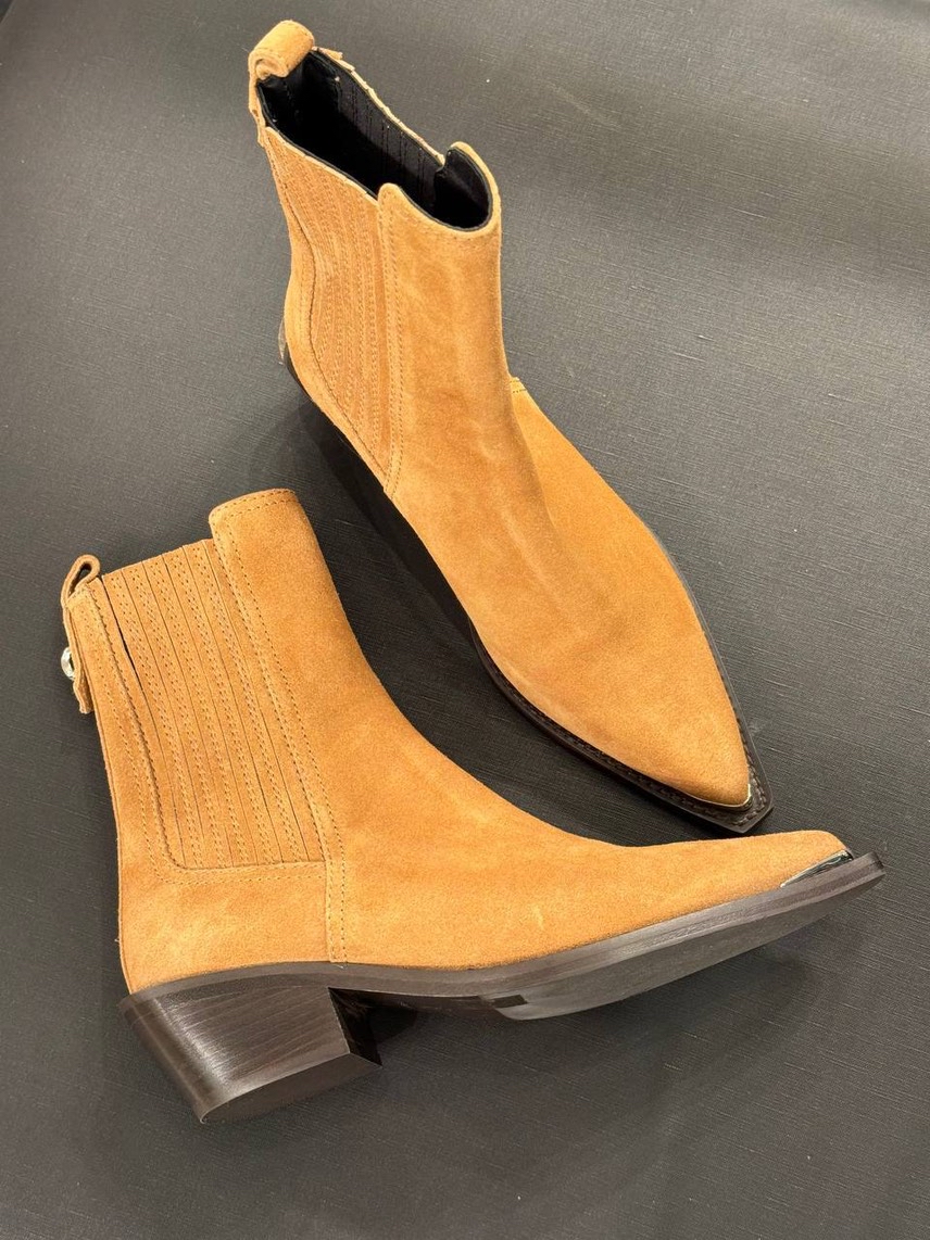 ERMANNO SCERVINO Boots side view - Women's luxury Shoes