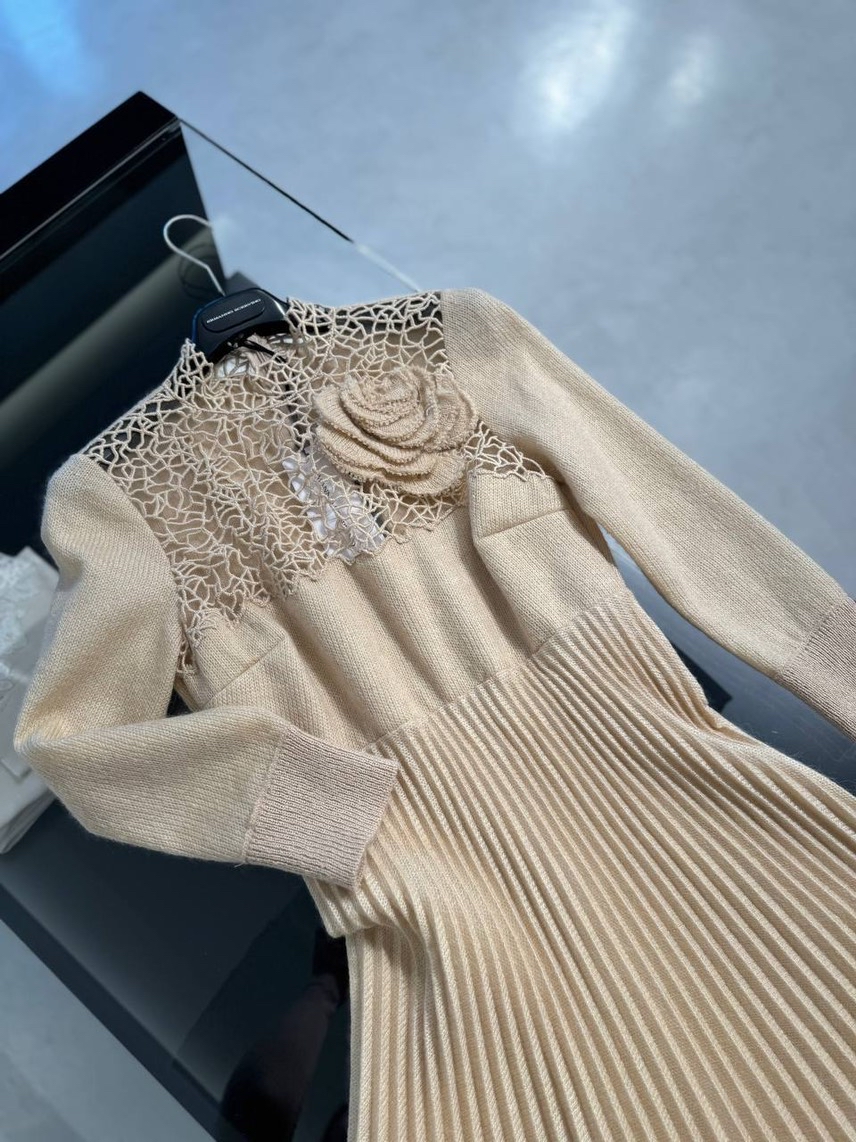 ERMANNO SCERVINO Dresses side view - Women's luxury Clothes