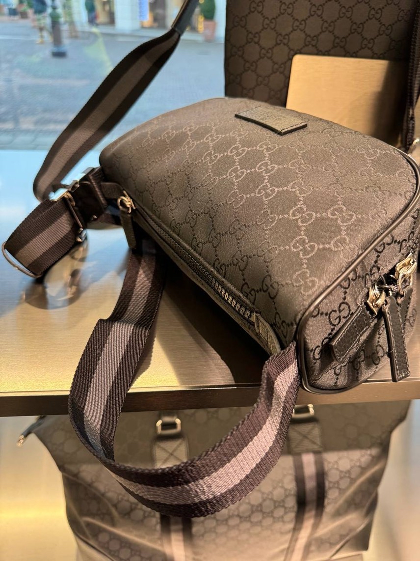 GUCCI Belt bags side view - Men's luxury Bags