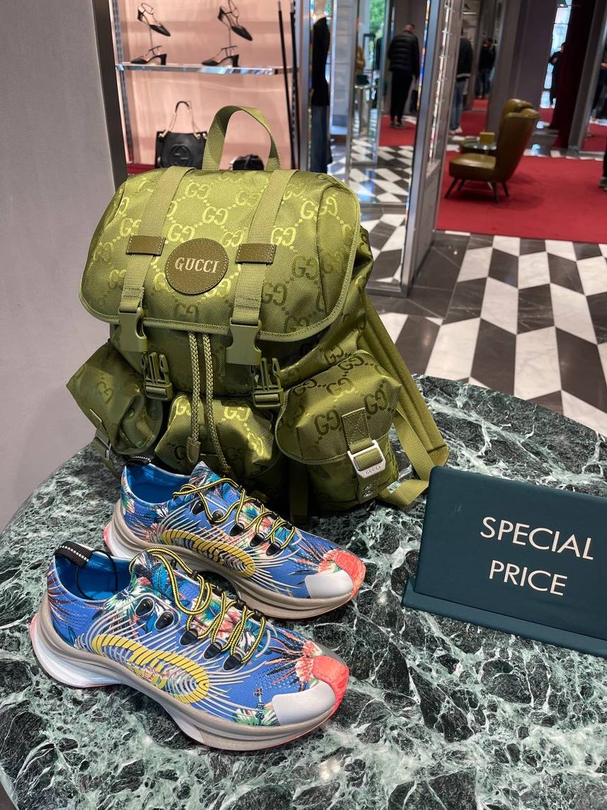 GUCCI Backpack side view - unisex luxury Bags
