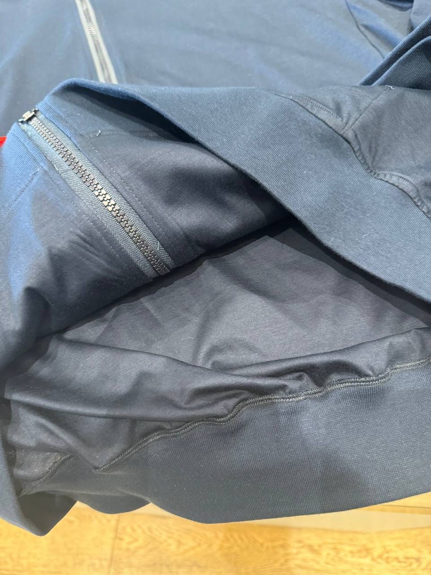 KITON Activewear side view - Men's luxury Clothes