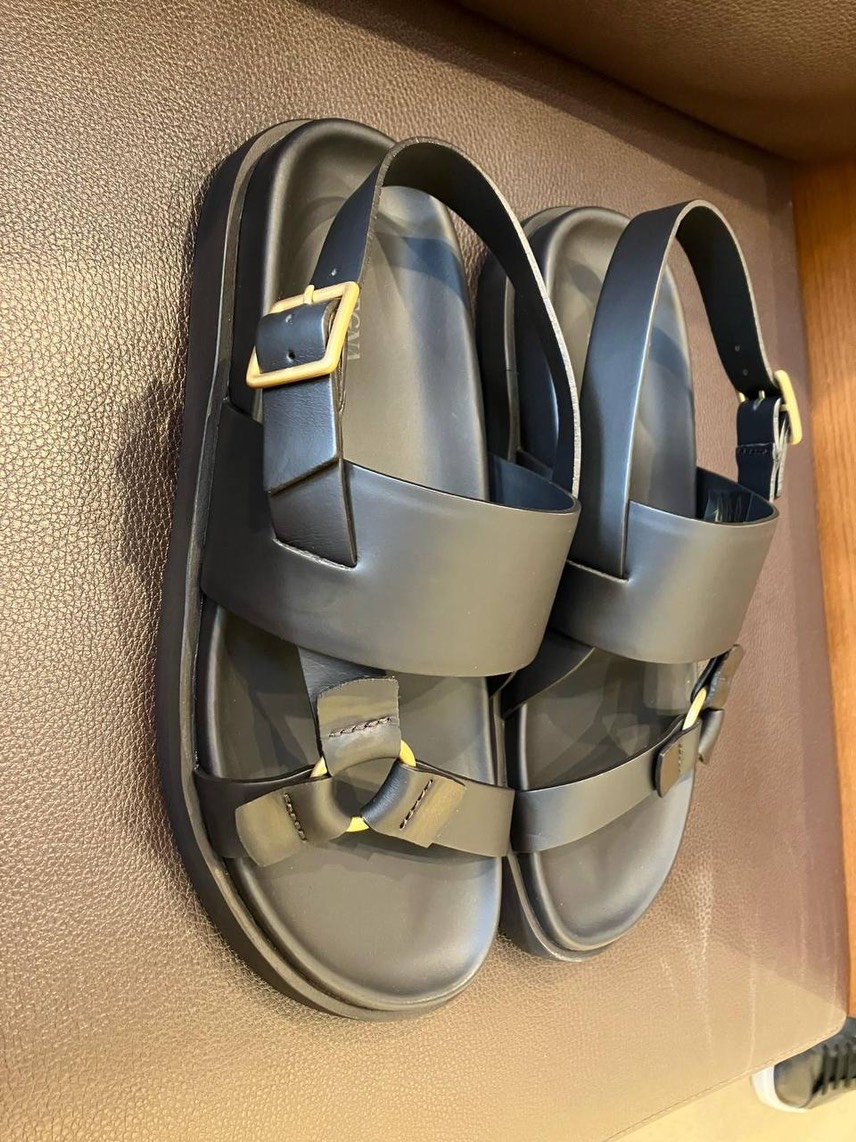 ERMENEGILDO ZEGNA Sandals side view - Men's luxury Shoes