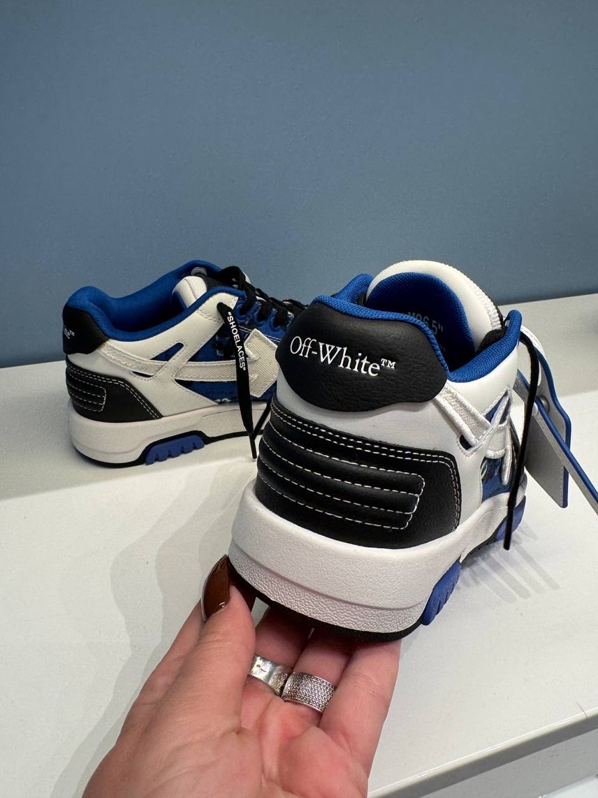 OFF-WHITE Sneakers side view - Women's luxury Shoes