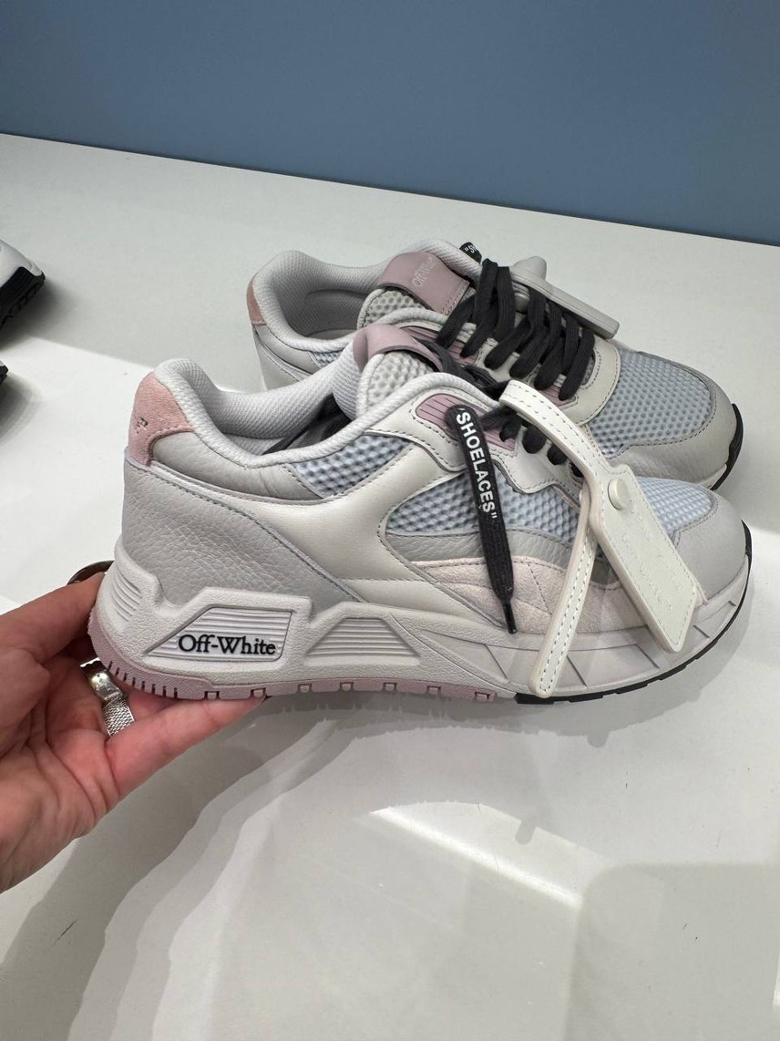 OFF-WHITE Sneakers side view - Women's luxury Shoes
