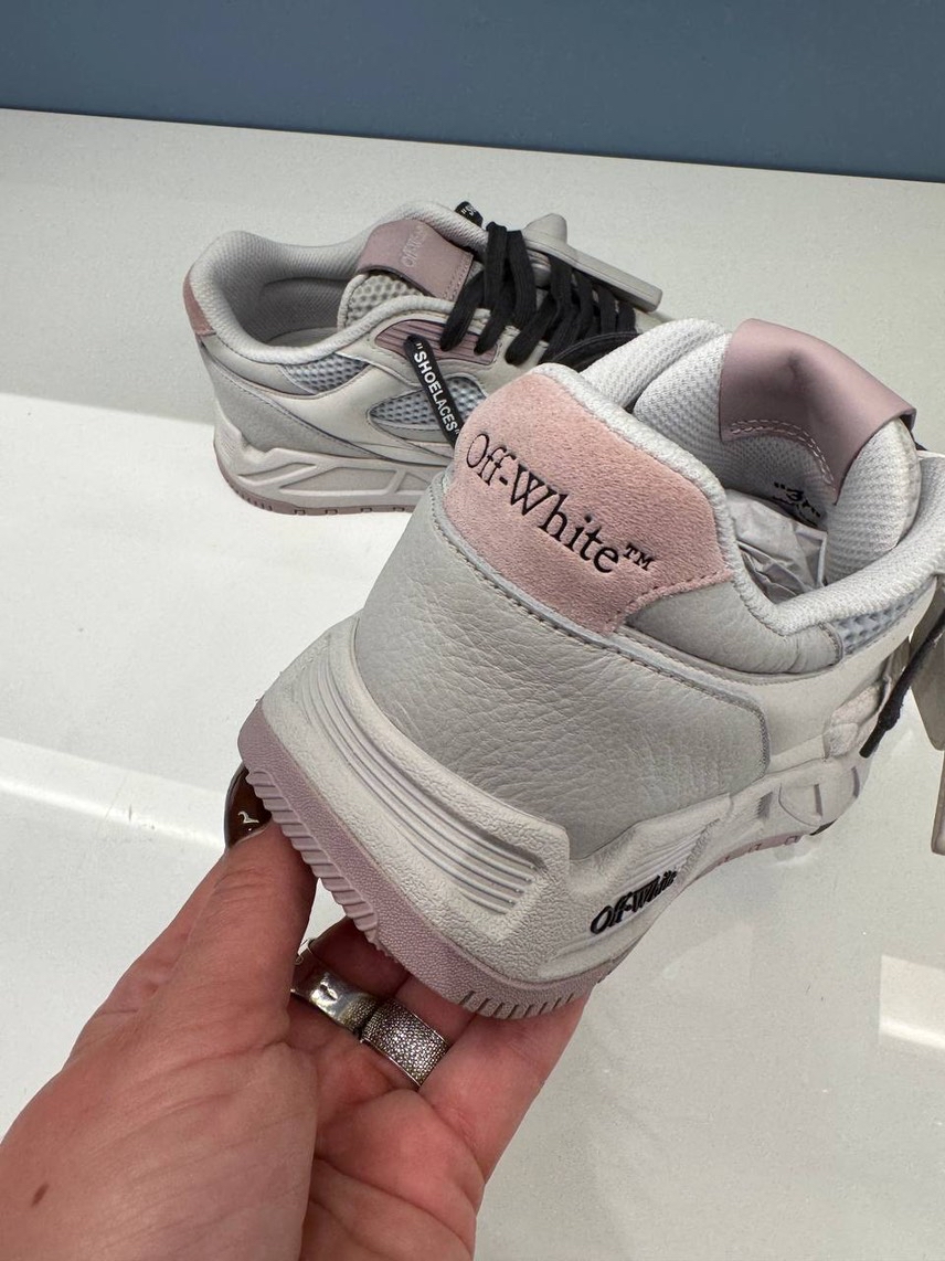 OFF-WHITE Sneakers side view - Women's luxury Shoes