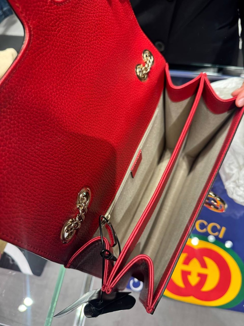 GUCCI Crossbody bags side view - Women's luxury Bags