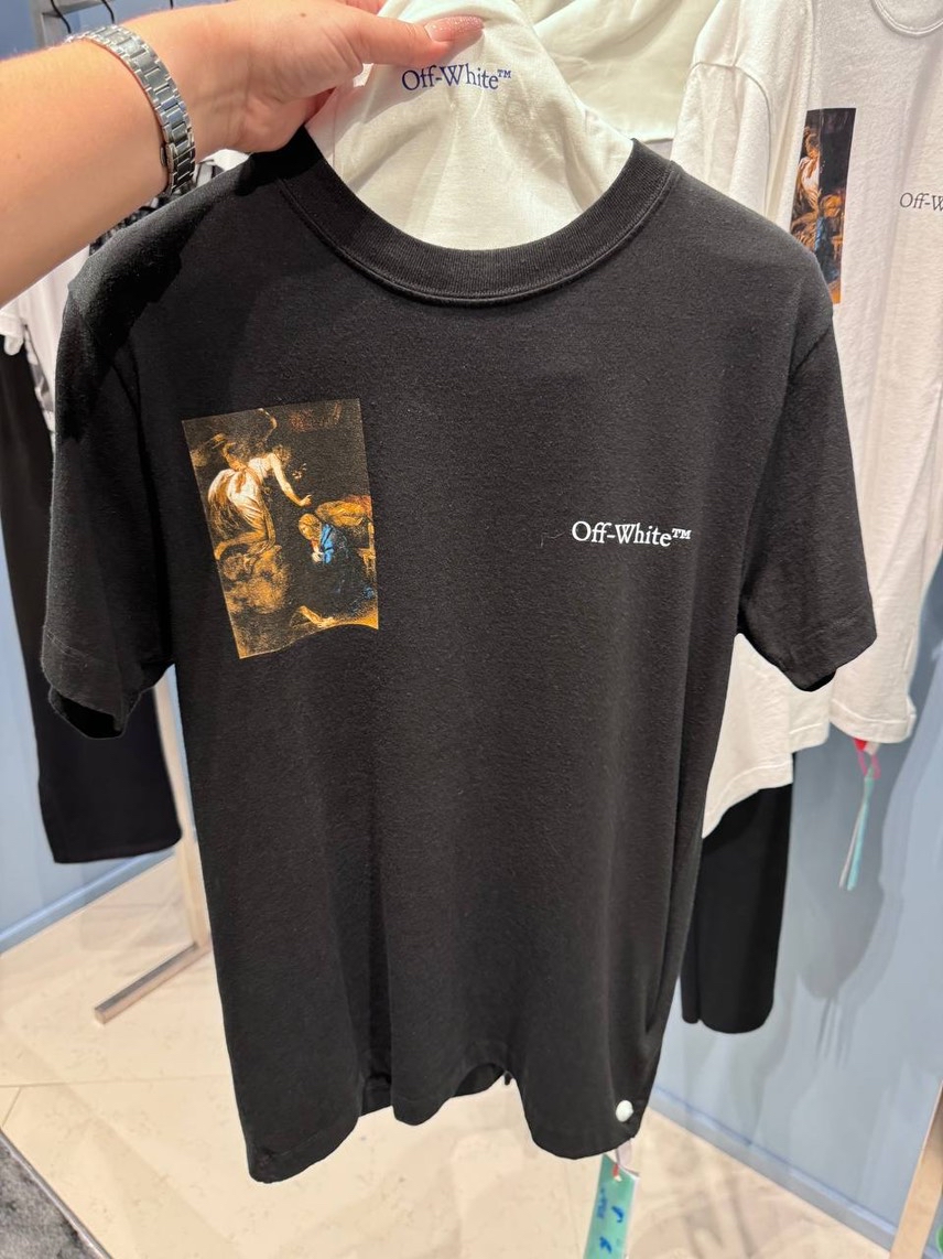 OFF-WHITE T-shirt and Polo side view - Women's luxury Clothes