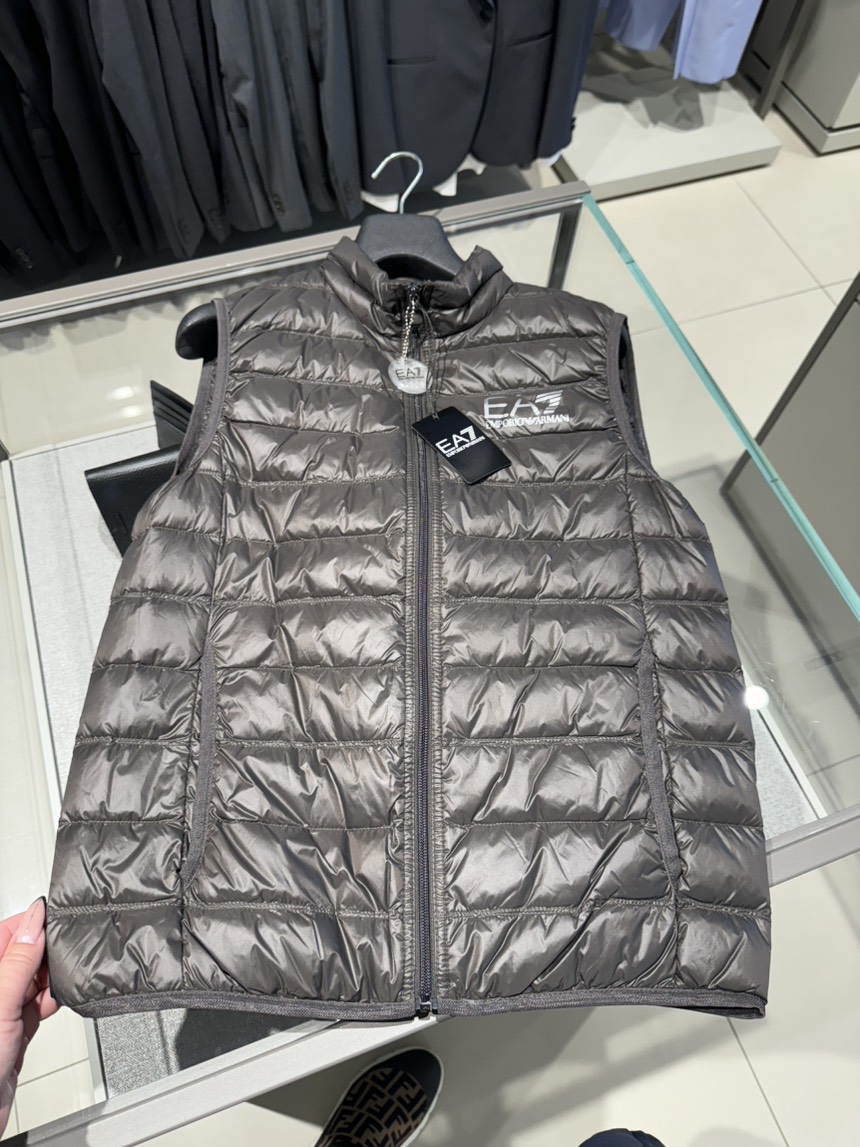 EMPORIO ARMANI Gilets side view - Men's luxury Clothes