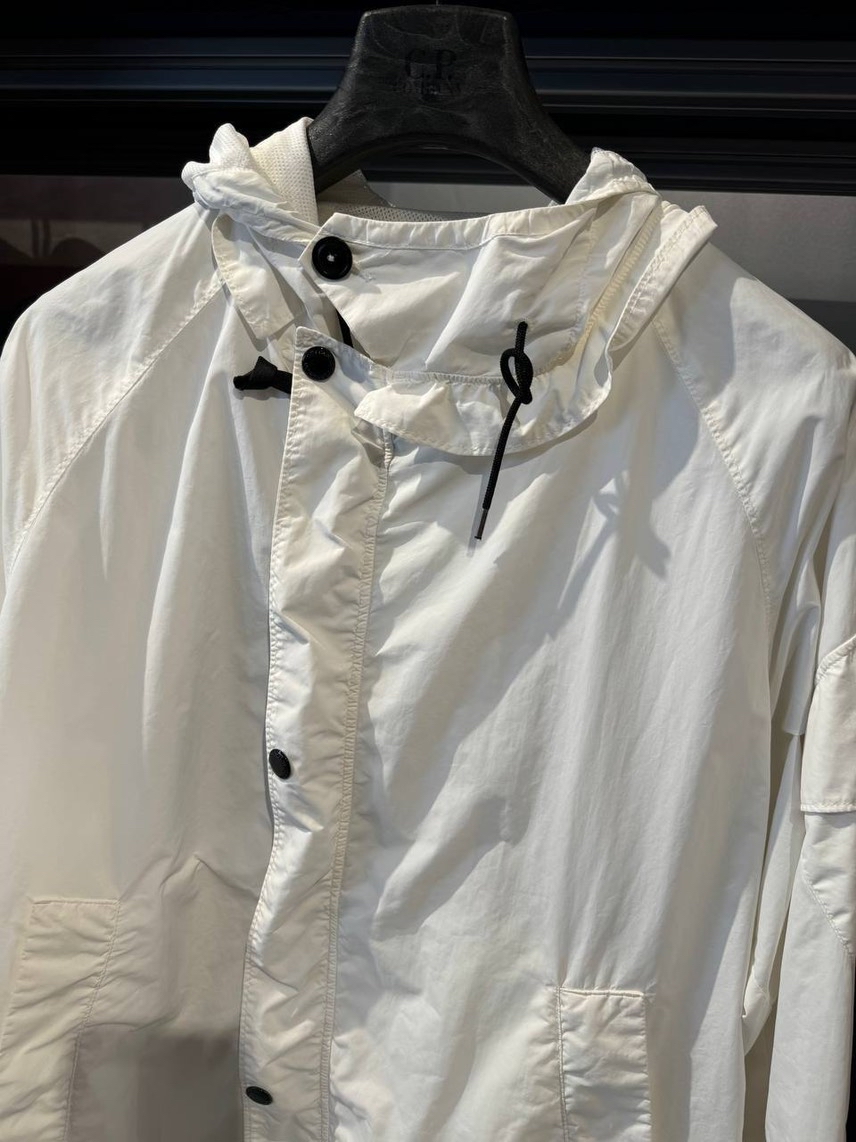 CP COMPANY Jackets side view - Men's luxury Clothes