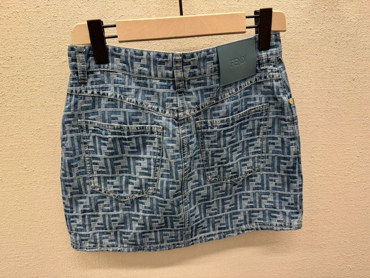 FENDI Skirts side view - Women's luxury Clothes