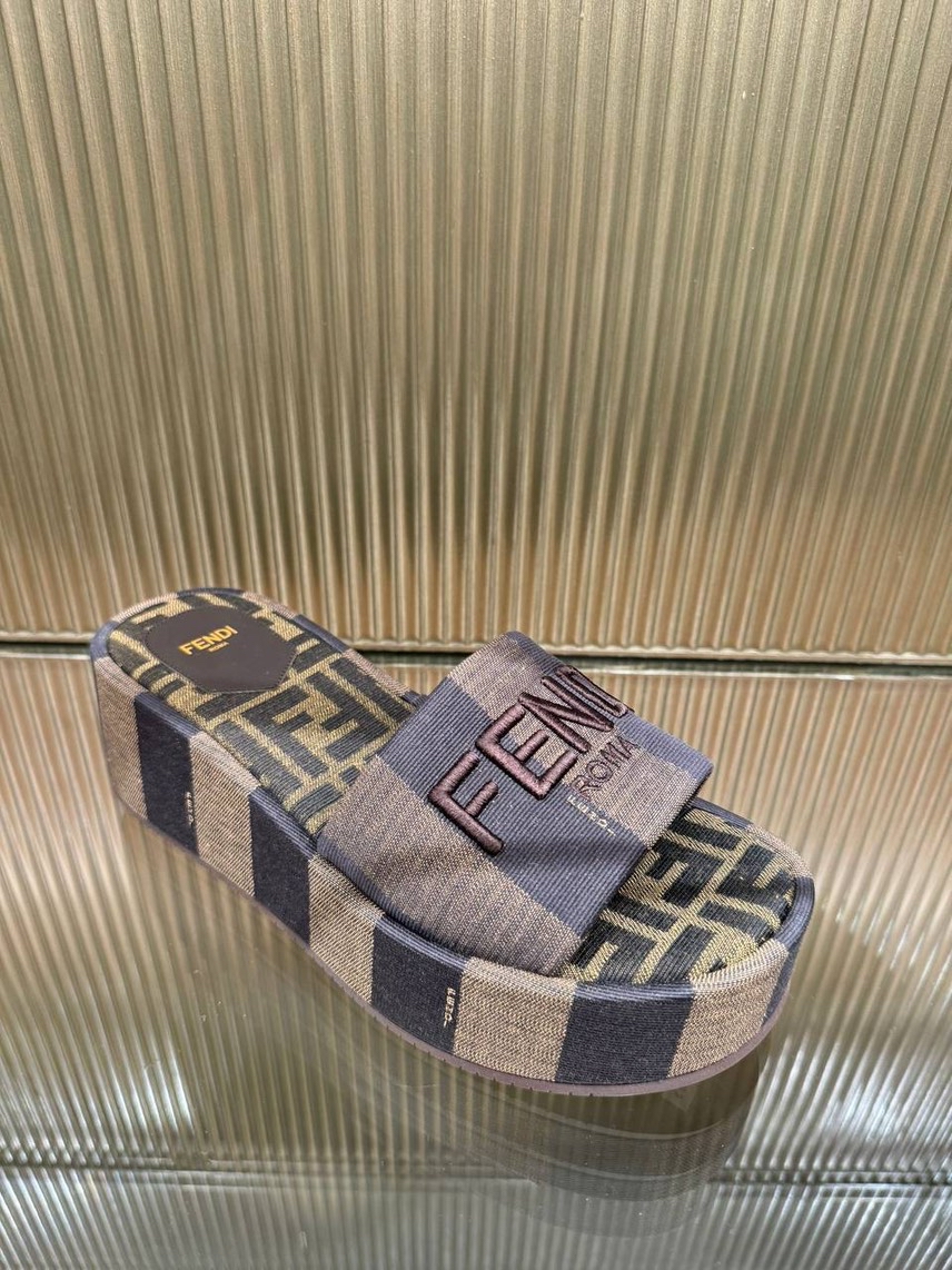FENDI Slides front view - Women's luxury Shoes