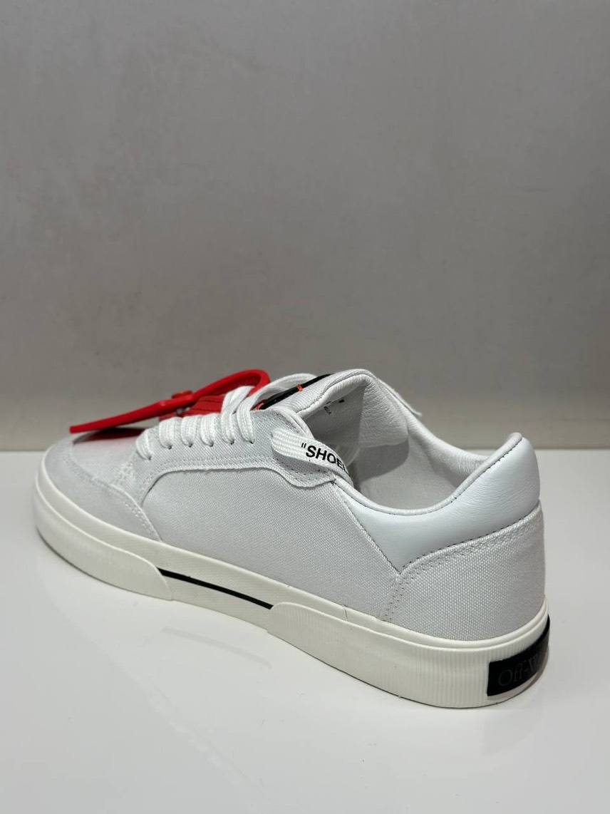 OFF-WHITE Sneakers side view - Women's luxury Shoes