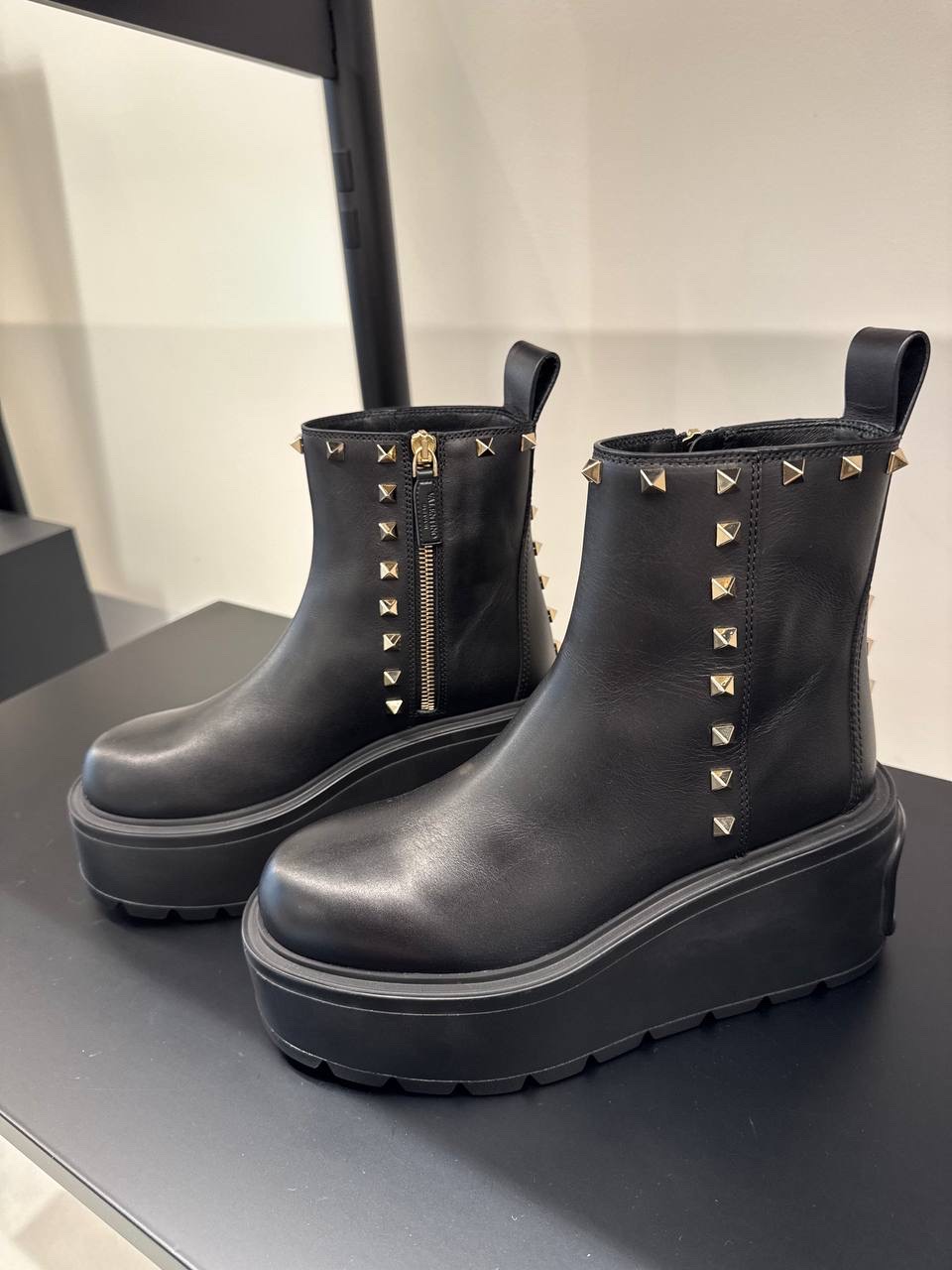 VALENTINO GARAVANI Boots front view - Women luxury Shoes