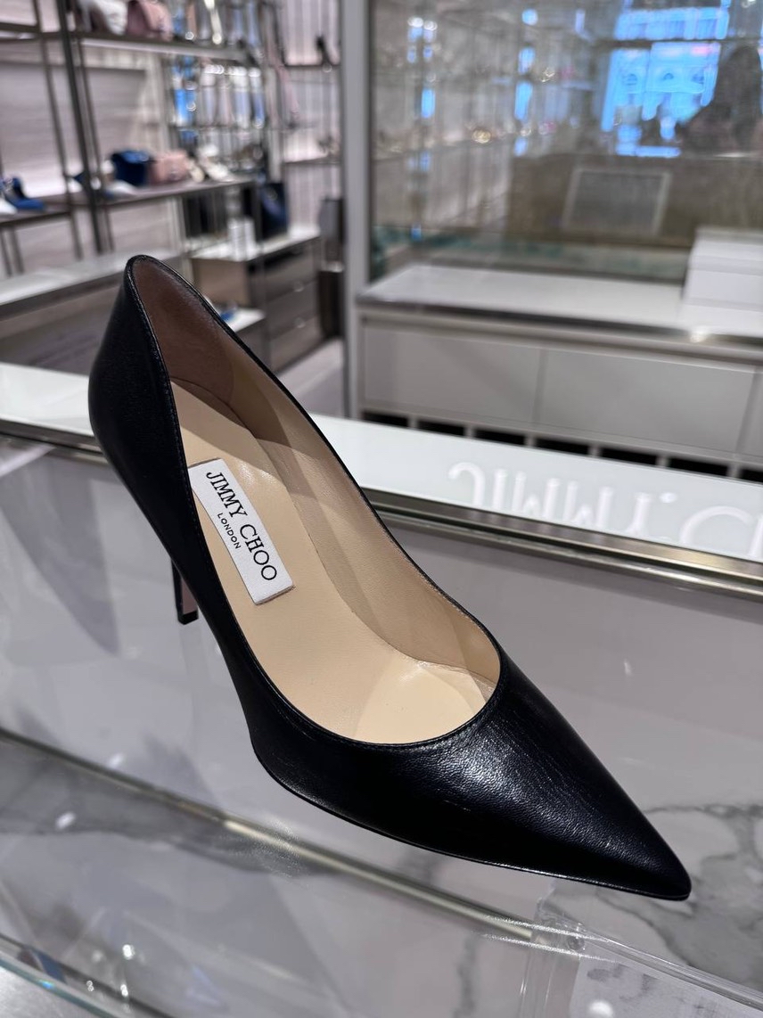 JIMMY CHOO Pumps front view - Women's luxury Shoes