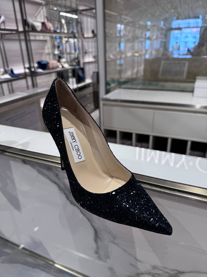 JIMMY CHOO Pumps front view - Women's luxury Shoes
