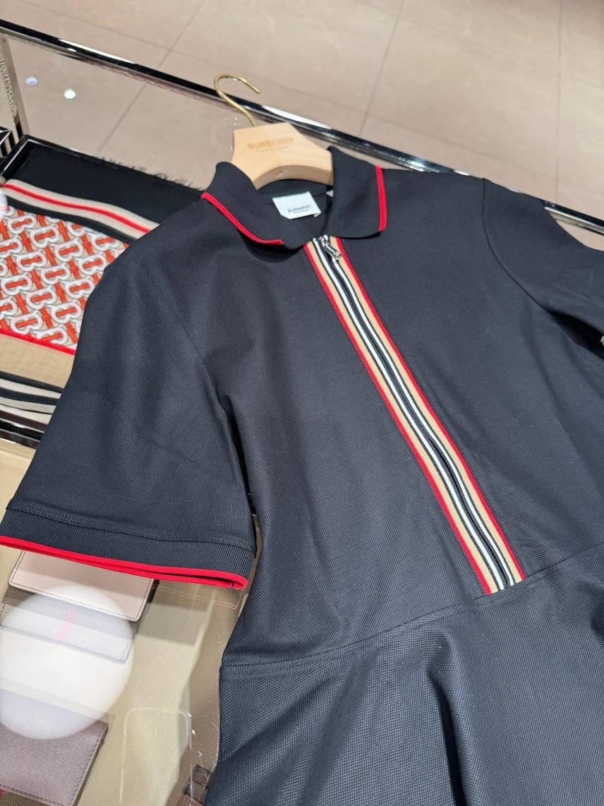 BURBERRY Dresses side view - Women's luxury Clothes