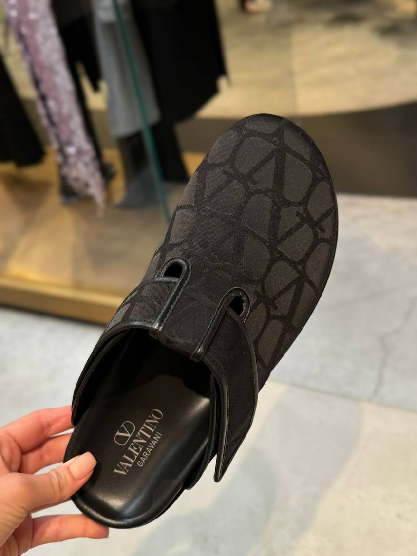 VALENTINO GARAVANI Mules side view - Men's luxury Shoes