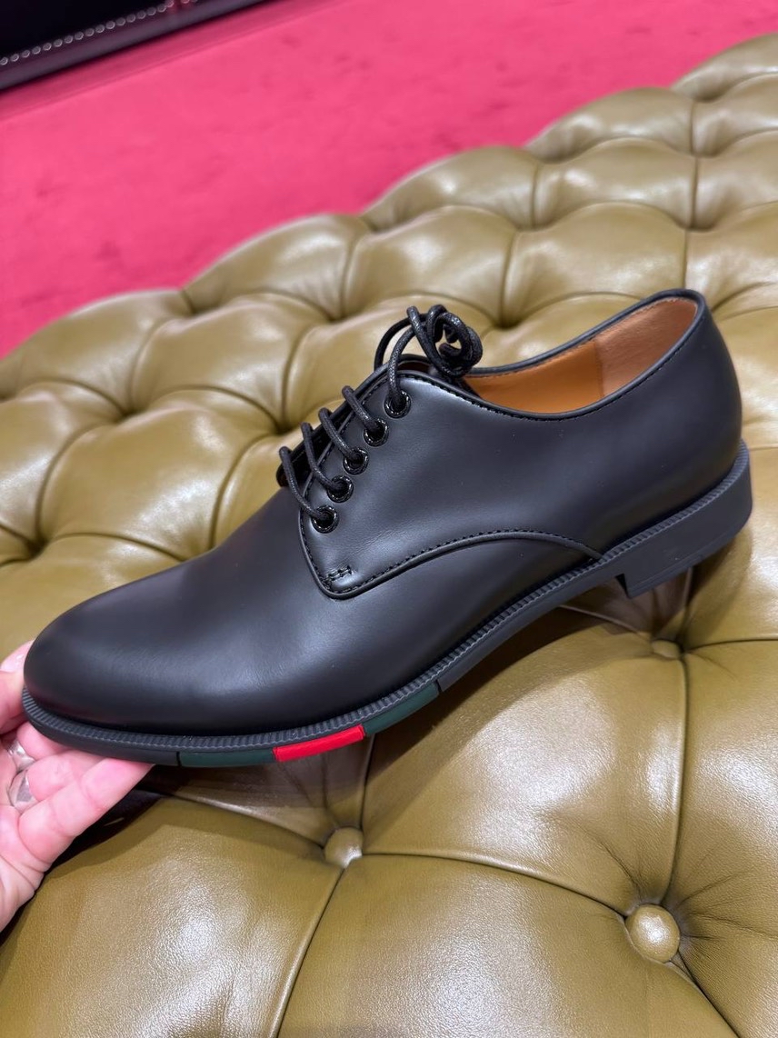 GUCCI Lace-up shoes front view - Men's luxury Shoes