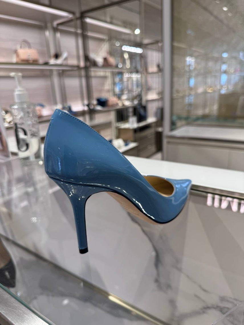JIMMY CHOO Pumps side view - Women's luxury Shoes