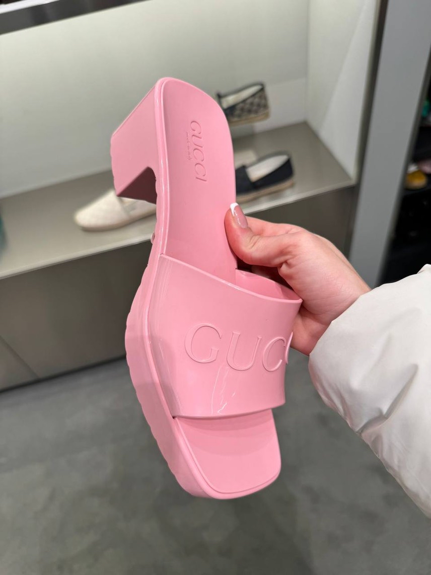 GUCCI Sandals side view - Women's luxury Shoes