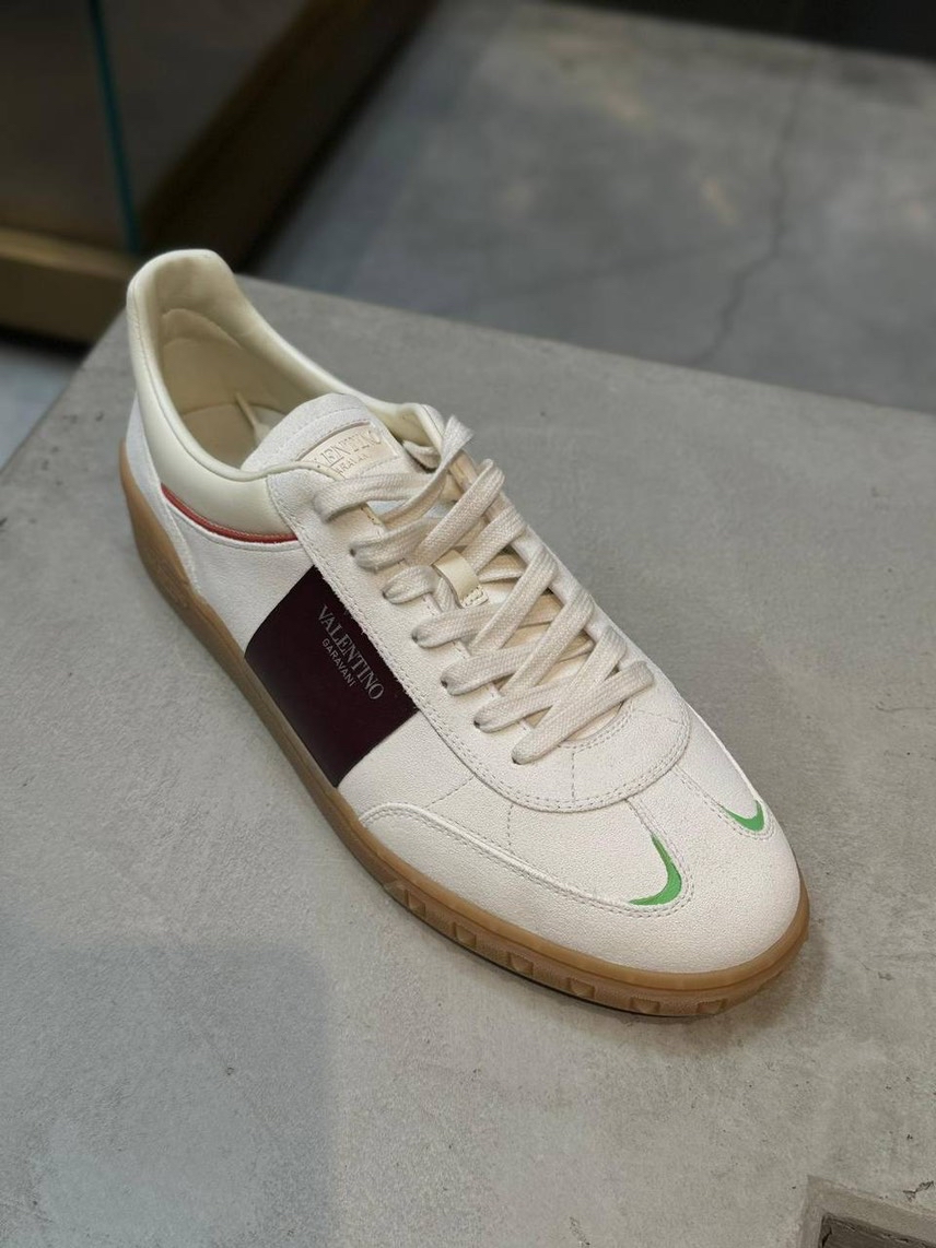 VALENTINO GARAVANI Sneakers front view - Men's luxury Shoes