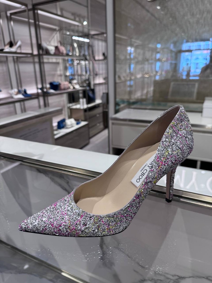 JIMMY CHOO Pumps front view - Women's luxury Shoes