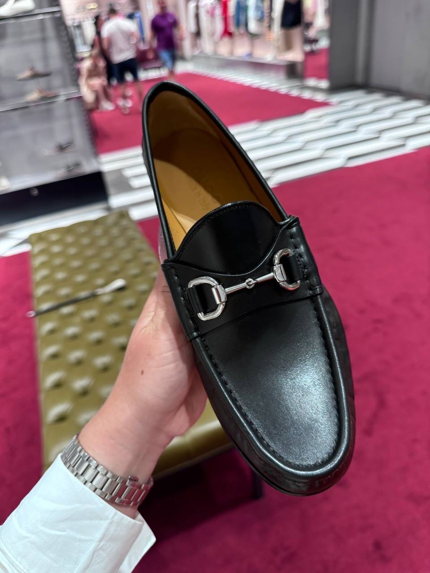 GUCCI Moccasins side view - Men's luxury Shoes